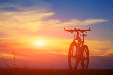 Gün batımında Bisiklet mahalline kadar güzel yakın,