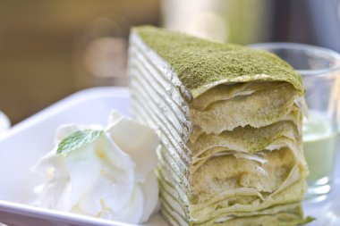 Matcha yeşil çay pasta peynirli kek 