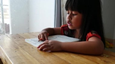 Math çalışma sayfası 4 k çalışma kız