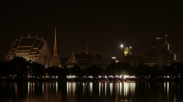 4K : Plan temporel de la nuit à Wat Nongwaen, Khonkaen, Thaïlande — Video