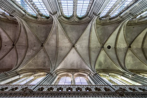 Catedral de Rouen França 9.25.2019 alta igreja gótica de 13 cêntimos na Normandia — Fotografia de Stock