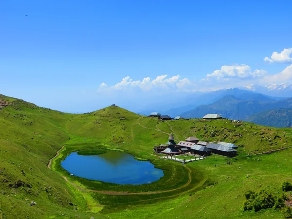 湖，山，天空 — 图库照片