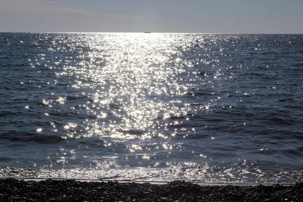 Sun Rays Reflected Black Sea — Stock Photo, Image