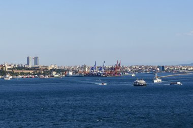  Istanbul'da feribot