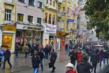 Türkiye nin en ünlü sokak Istiklal Caddesi biri 