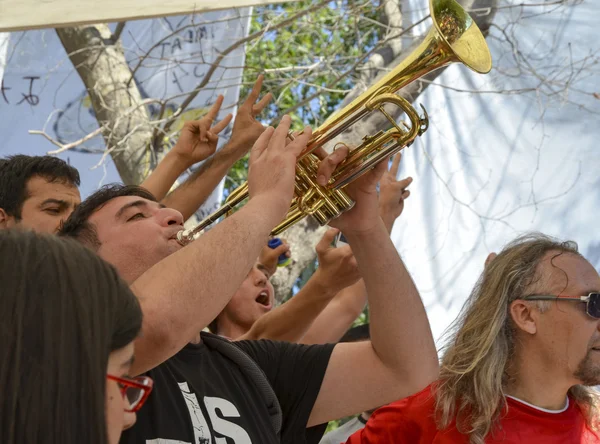 Taksim Gezi Park, which support the protesters marching band mus — Stock Photo, Image