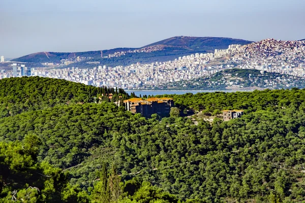 Buyukada orphanage in the forest ancient Greek, clergy school — Stock Photo, Image