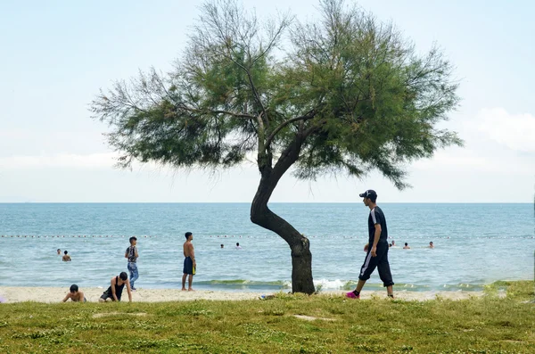 Nyári rezidenciája, a szíriai menekültek Isztambul, Kucukcekmece Viole — Stock Fotó