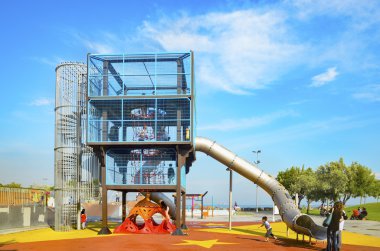 Güvenli oyun alanları çocuk alanı için donatım