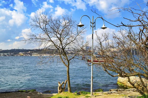 Vista do lado europeu de Istambul do Bósforo . — Fotografia de Stock