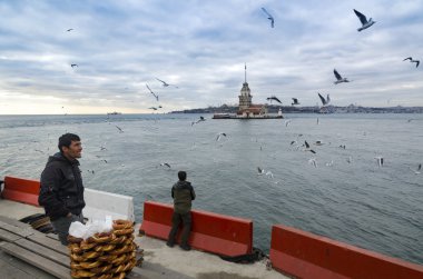Maidens Tower Istanbul, simit satıcısı '