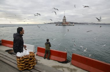 Maidens Tower Istanbul, simit satıcısı '