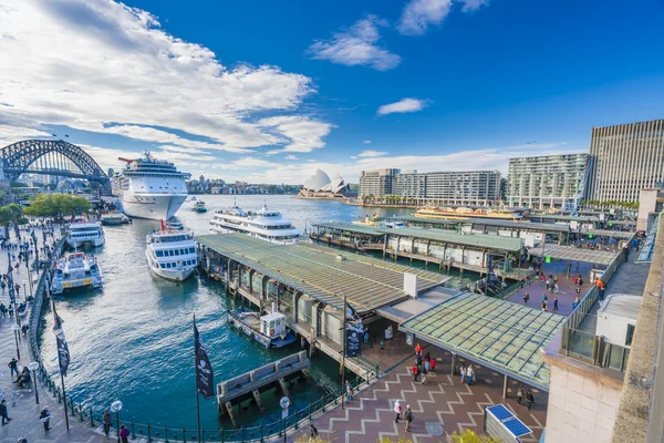 Circular Quay i Sydney Cbd på dagtid — Stockfoto