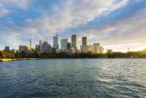 Sydney cbd bei Sonnenuntergang — Stockfoto