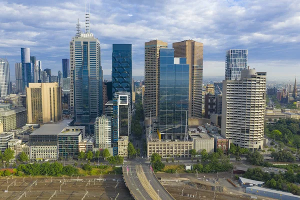 Melbourne CBD на восходе солнца — стоковое фото