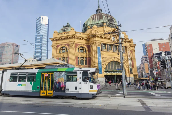 Vista de Finders Street Station en Melbourne, Australia — Foto de Stock