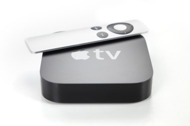 Üçüncü nesil Apple Tv ve Uzaktan kumanda