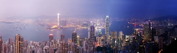 Hong Kong van dag naar nacht — Stockfoto