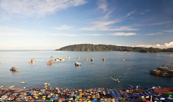 Fishing port in the morning — Stock Photo, Image