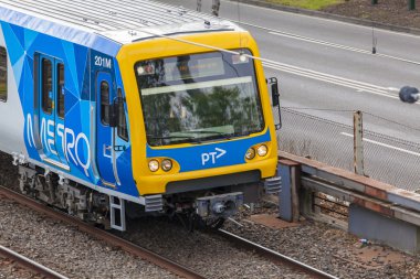 Melbourne, Avustralya'da tren