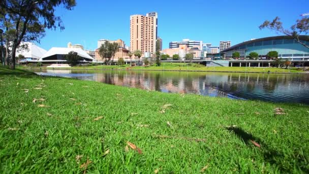 Lancio verticale motorizzato della città di Adelaide — Video Stock