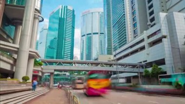 Hyperlapse video bir şehirde yoğun trafik