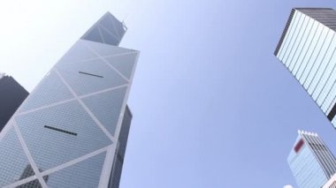 Gökdelenler görüntüsünü kaydırma