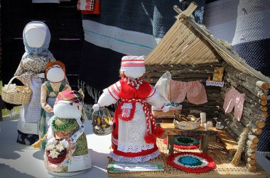 Ulusal Karelya oyuncak bebekleri, ev dekorasyonu