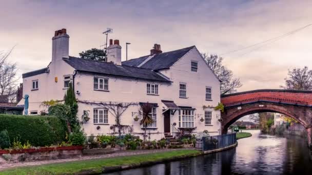 Bridgewater Canal Lymm Nubes Moody Desde Día Hasta Anochecer — Vídeo de stock