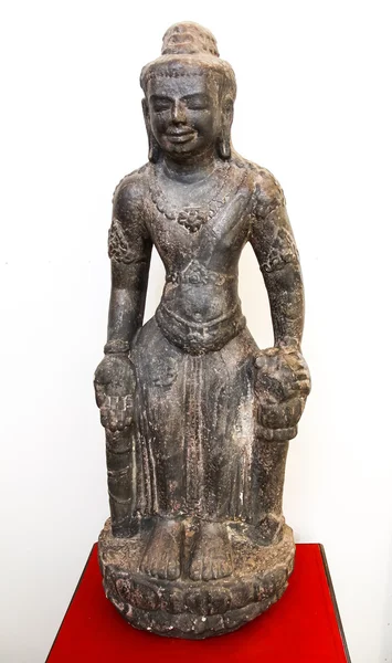 La estatua antigua - Surat Thani, Tailandia — Foto de Stock