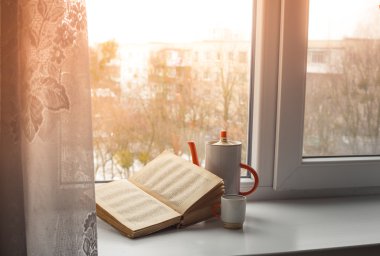 Üstünde belgili tanımlık pencere yaptırın