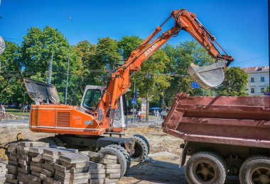 Ekskavatör Merkezi Lviv içinde çalışır
