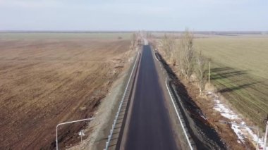 Otomatik Ağırlık Hareket Sistemi. Otomatik Araç Ağırlık Kontrol Sistemi. Sistem sensörlerin (ağırlık sensörleri) ve otomatik plaka tanıma sisteminin bir kombinasyonudur. Hava görünümü.