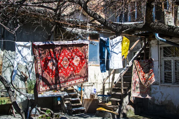 Way of life the poor in Yerevan, Armenia — Stock Photo, Image