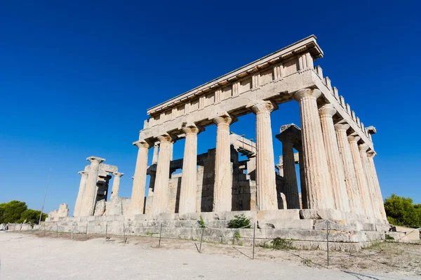 Antik tapınak tanrıçası Aphaia, Aegina Adası, Ege. 