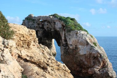 Ada manzarası, sahil, güzel sahil kıyısı, Balear Adaları, Mallorca, İspanya, Akdeniz.