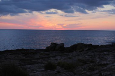 Ada manzarası, sahil, güzel sahil kıyısı, Balear Adaları, Mallorca, İspanya, Akdeniz.