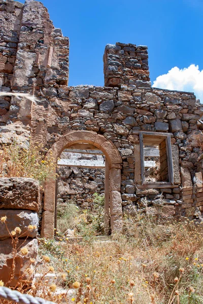 Antiga Fortaleza Abandonada Antiga Colónia Leprosos Ilha Spinalonga Creta Grécia — Fotografia de Stock
