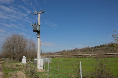 Elektrik akımı kutup