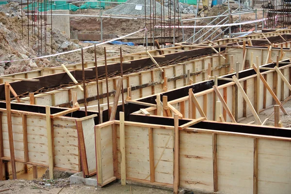 Ground beam form work at the construction site — Stock Photo, Image