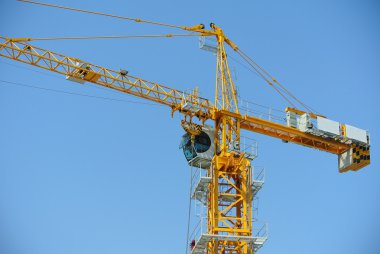 Kule Vinç ağır yük taşıma için kullanılan