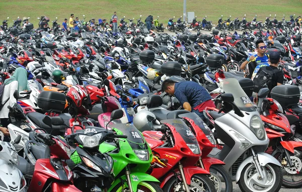 Motocykl park na Sepang International Circuit v Motogp turnaj 2015 — Stock fotografie