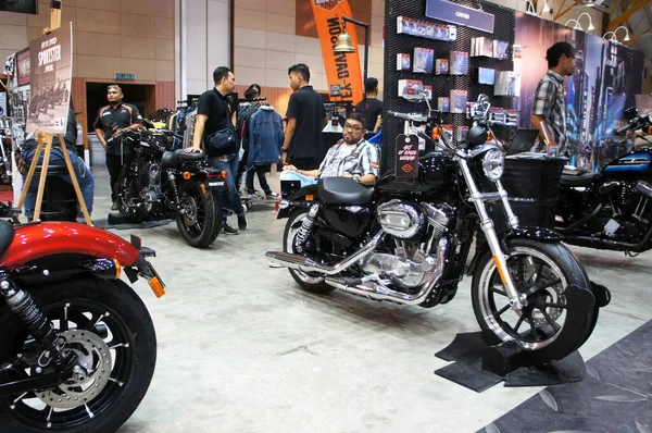 Serdang Malaysia Lipiec 2019 Przestronnym Salonie Prezentowane Różne Motocykle Marki — Zdjęcie stockowe