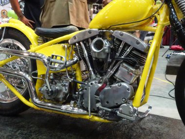 SERDANG, MALAYSIA - 29 Temmuz 2017 Helikopter tipi motosiklet motoru. Farklı beygir gücüyle çalışan v-ikizi motorun çeşitli tasarımı. 