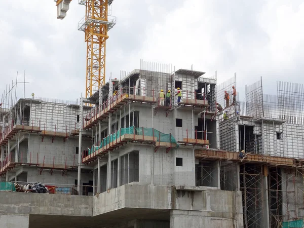 Kangar Malaysia Juli 2017 Bauarbeiter Arbeiten Der Höhe Ohne Ordnungsgemäße — Stockfoto