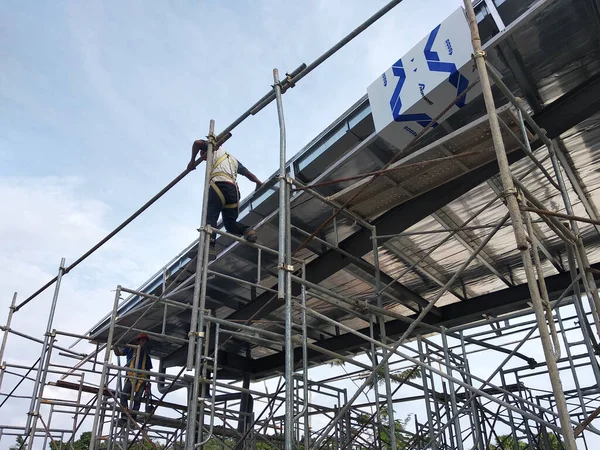 Malacca Malaysia March 2020 Construction Workers Working Height Construction Site — стоковое фото