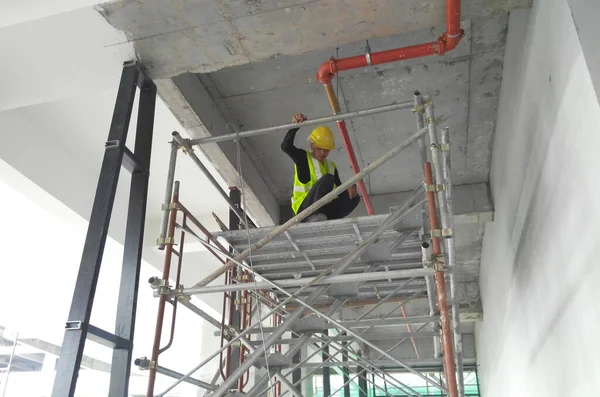 Malacca Malasia Mac 2017 Los Trabajadores Construcción Utilizaron Andamios Metálicos —  Fotos de Stock
