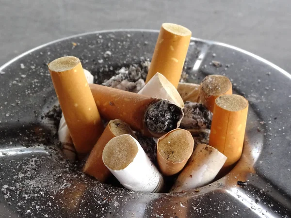 Used Cigarette Butt Dirty Stainless Steel Ashtray — Fotografia de Stock