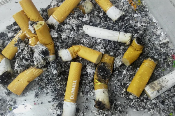 Selangor Malaysia May 2017 Used Cigarette Butt Dirty Ashtray — Zdjęcie stockowe