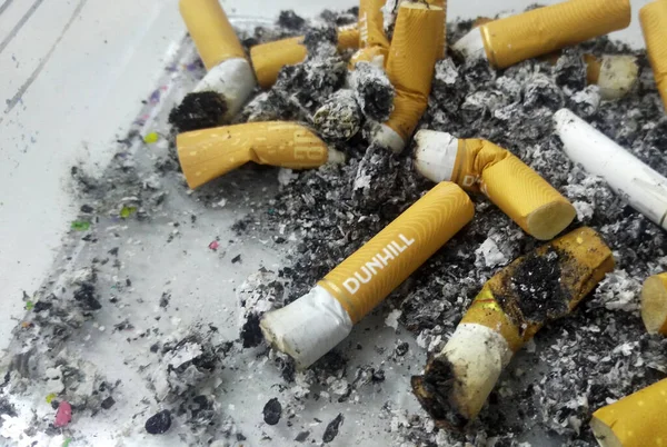 Selangor Malaysia May 2017 Used Cigarette Butt Dirty Ashtray — Foto Stock